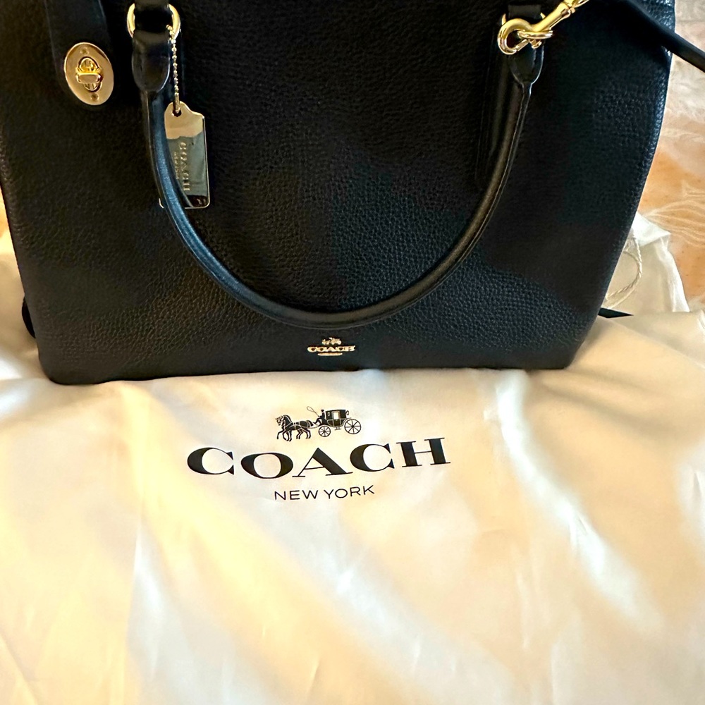 COACH Brooklyn Carryall 34